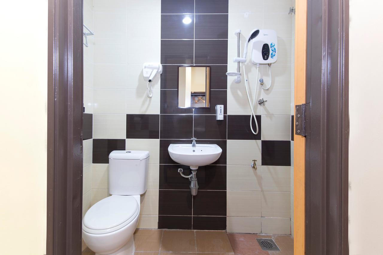 Hotel Raja Bot Куала-Лумпур Екстер'єр фото