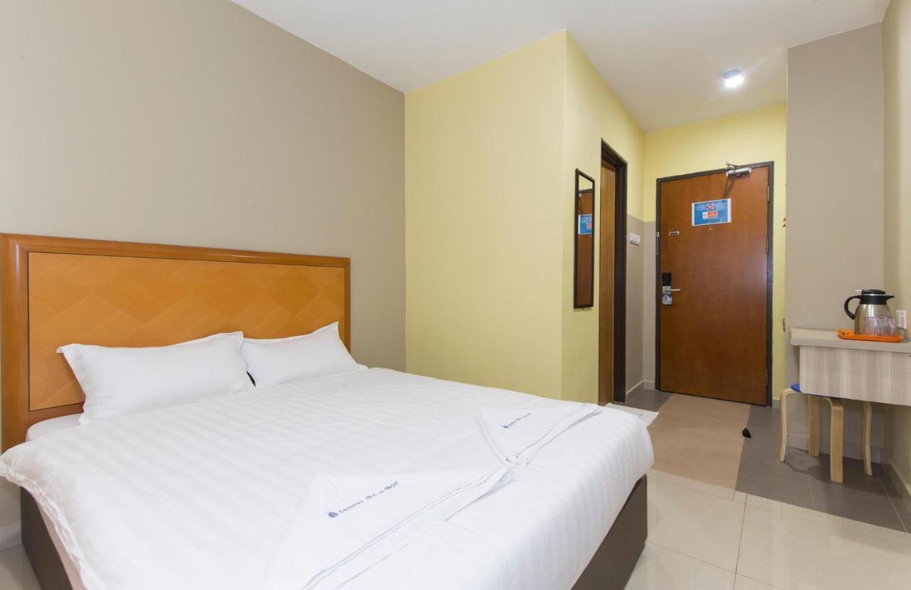 Hotel Raja Bot Куала-Лумпур Екстер'єр фото
