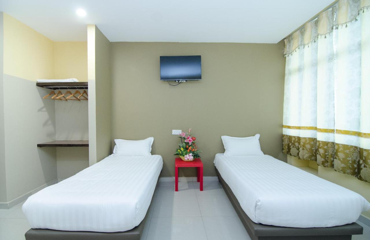 Hotel Raja Bot Куала-Лумпур Екстер'єр фото